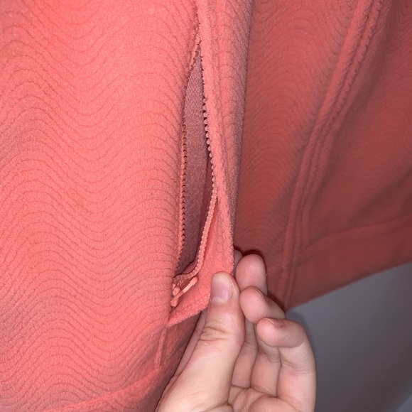 L.L. Bean Pink Soft Quilted Snap Button Zip Front Pullover Top Medium Women’s - Picture 5 of 9